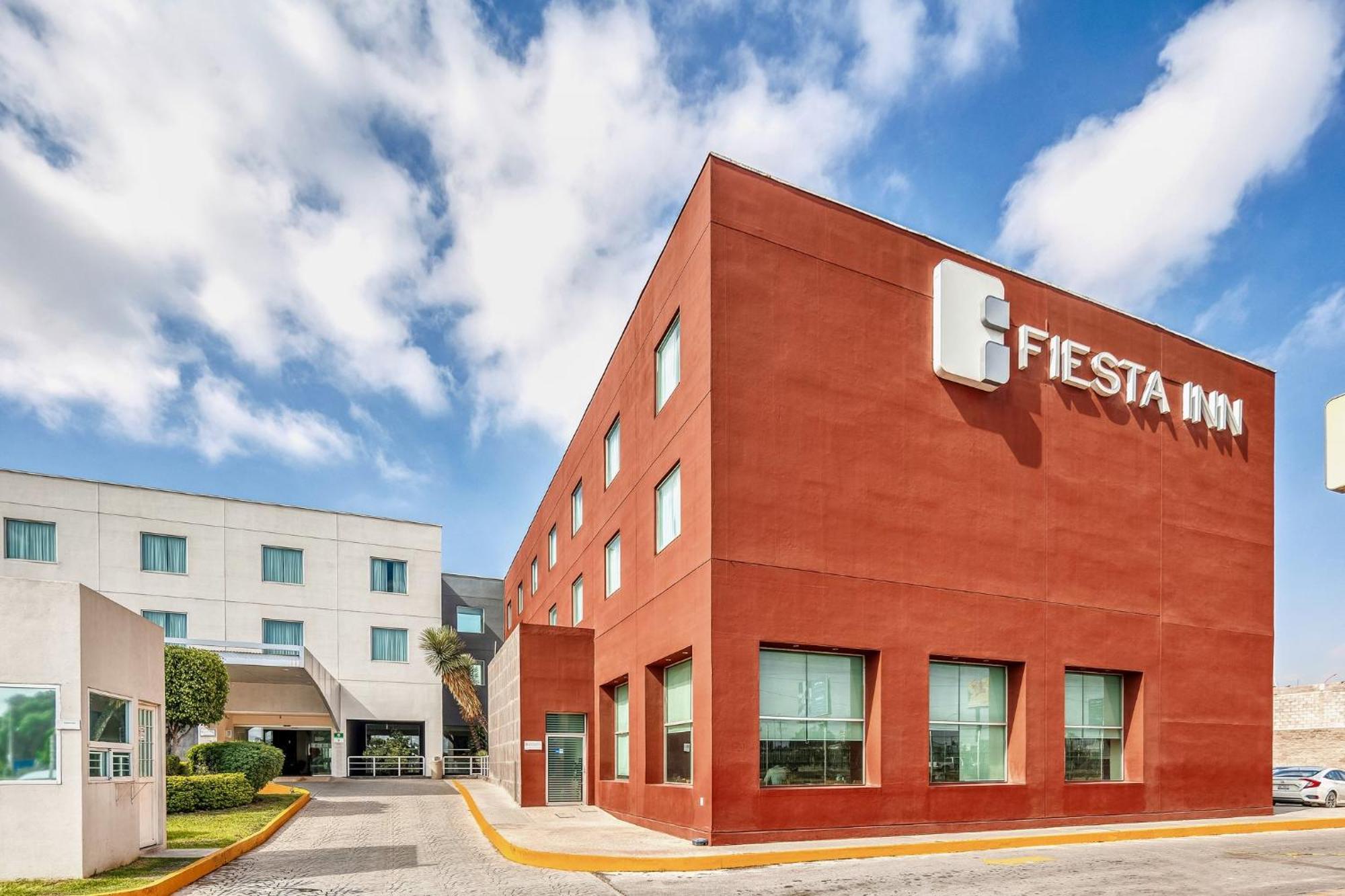 Fiesta Inn Express San Luis Potosi Oriente Exterior foto